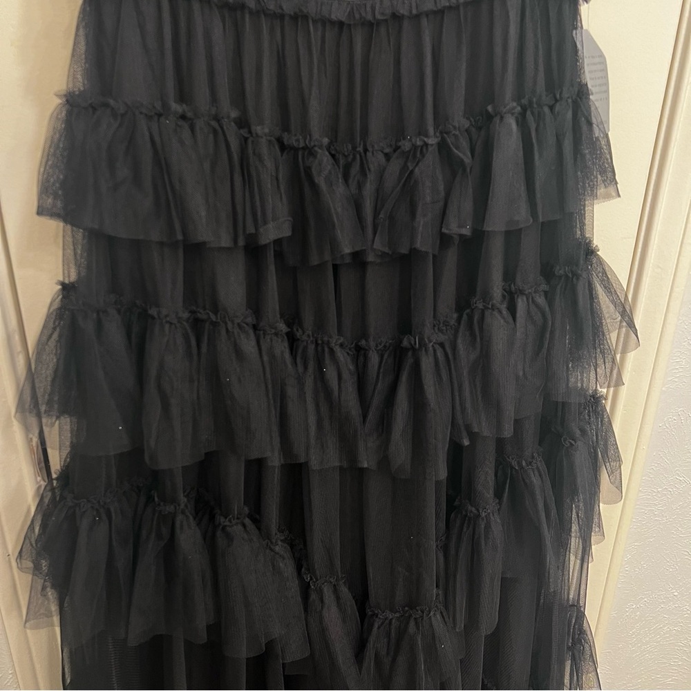 Betsy & Adam Tiered Ruffle Tulle Gown Black - Picture 10 of 12